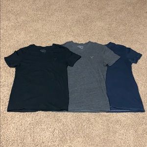 3 Men’s American Eagle Shirts